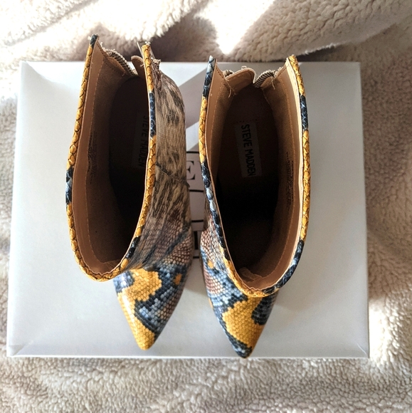 Steve Madden Trista Multi Snake 6.5 - Picture 2 of 8